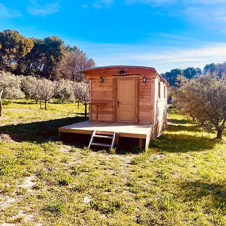 Aparthotel Domaine Amourella Lambesc Exterior foto