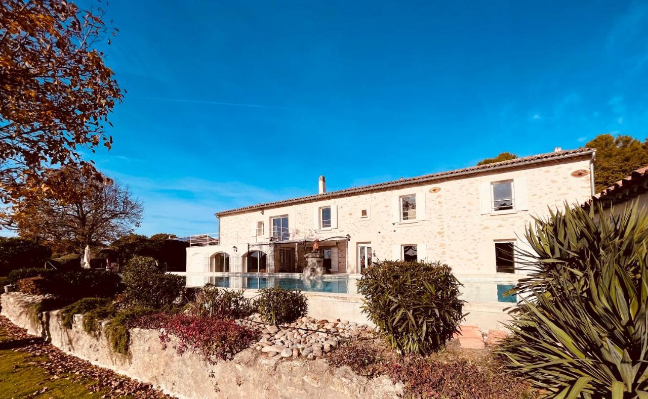 Aparthotel Domaine Amourella Lambesc Exterior foto