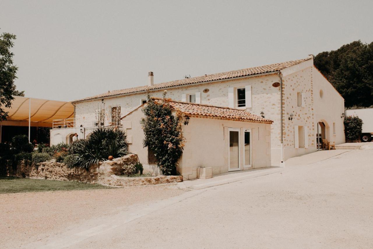 Aparthotel Domaine Amourella Lambesc Exterior foto