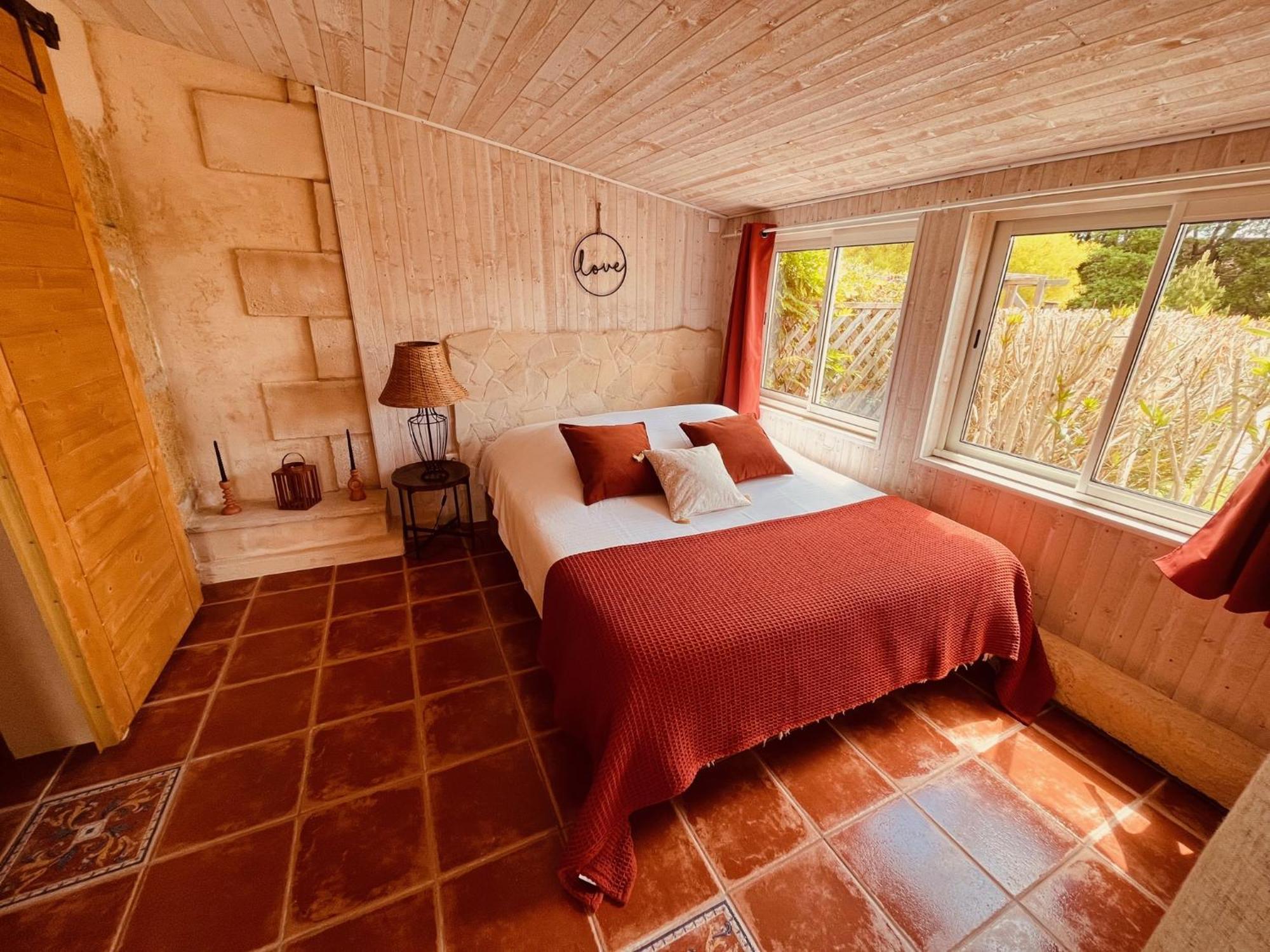 Aparthotel Domaine Amourella Lambesc Zimmer foto