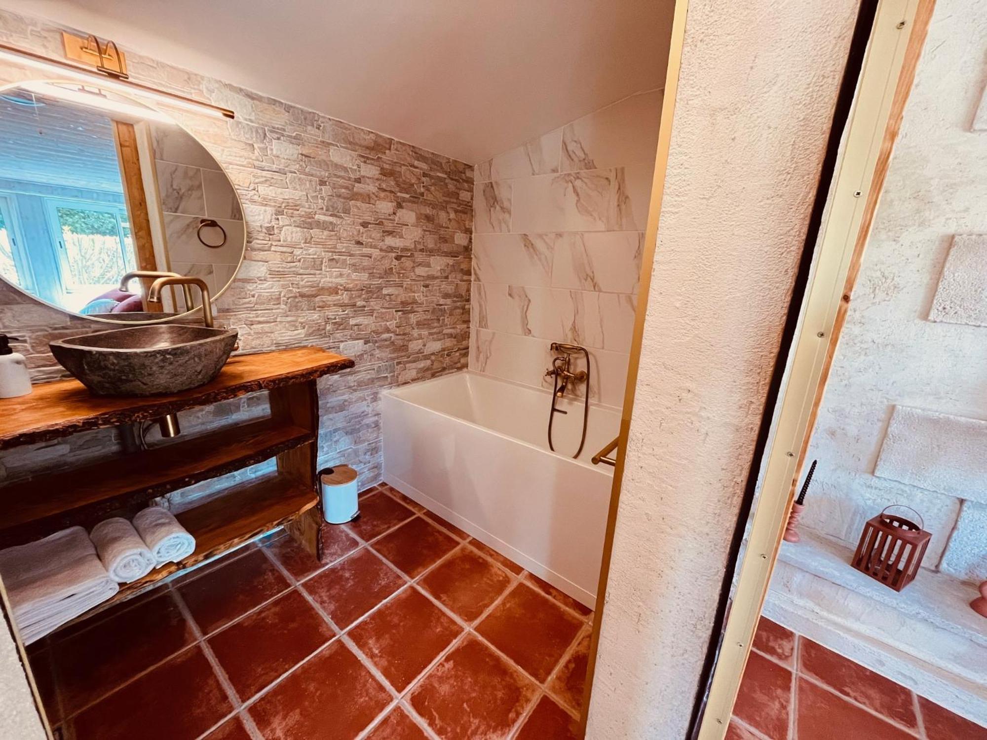 Aparthotel Domaine Amourella Lambesc Zimmer foto