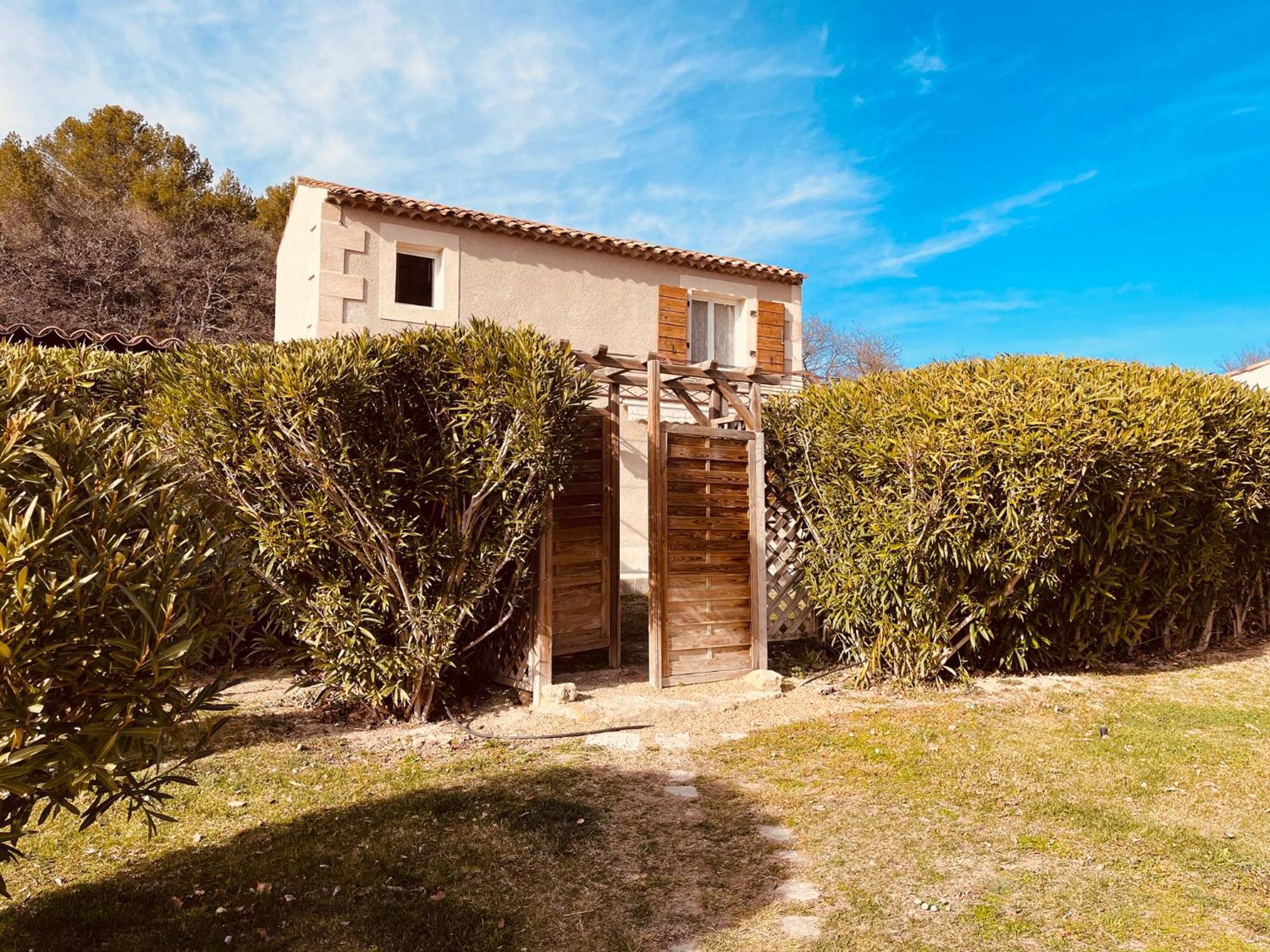 Aparthotel Domaine Amourella Lambesc Zimmer foto